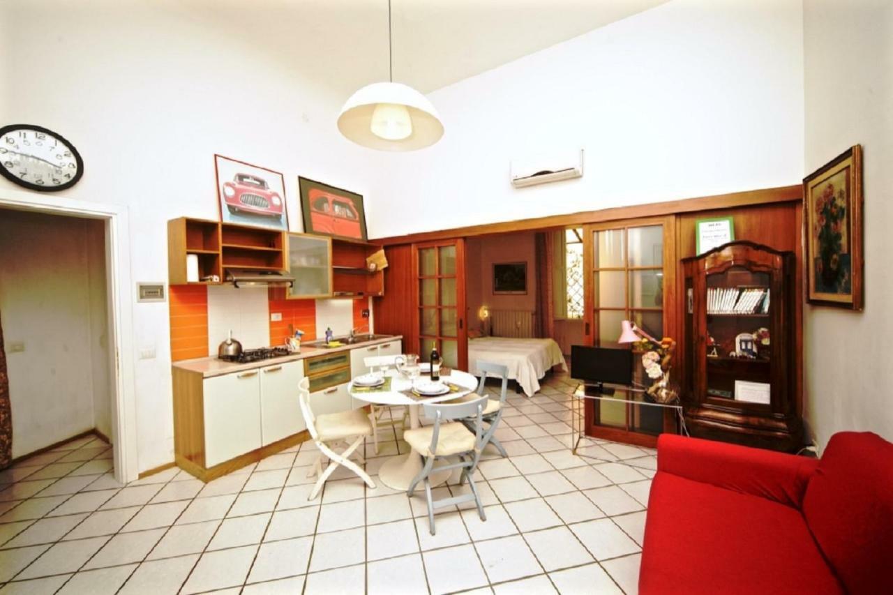 Faenza Novella Apartment ฟลอเรนซ์ ภายนอก รูปภาพ