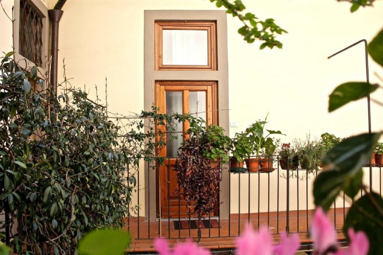 Faenza Novella Apartment ฟลอเรนซ์ ภายนอก รูปภาพ